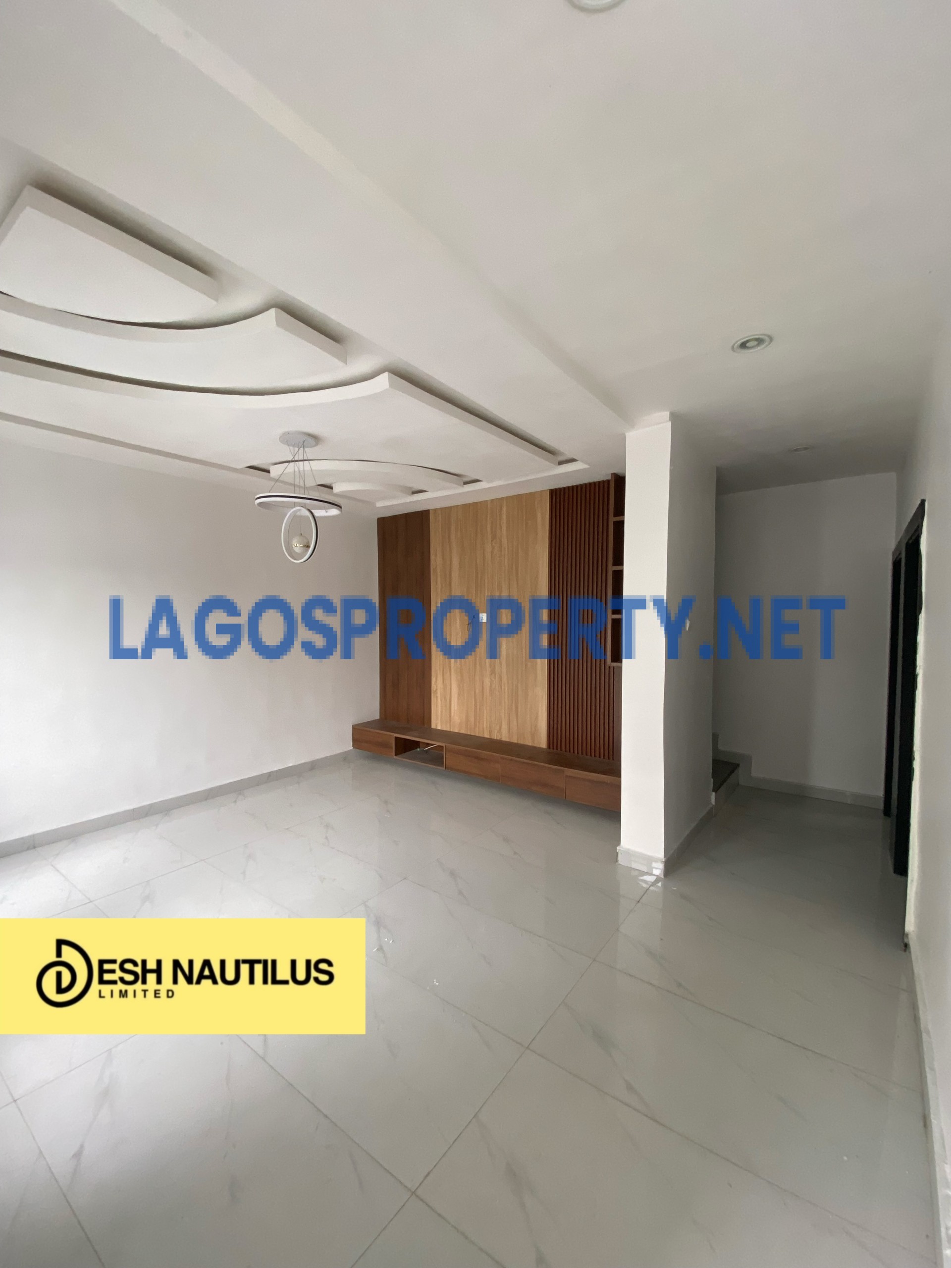 4 bedroom semi detached duplex in Lekki Scheme 2 for sale