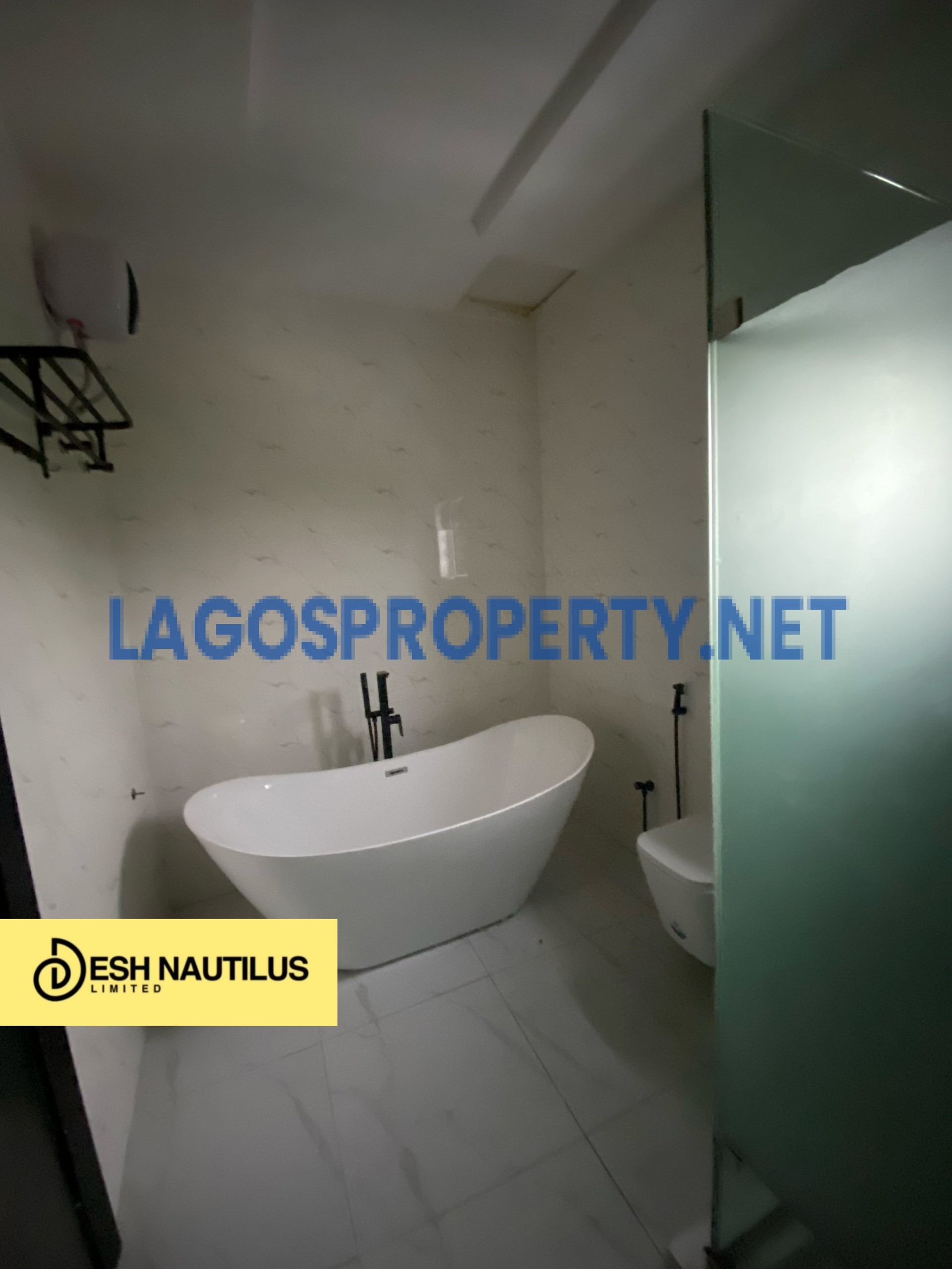 4 bedroom semi detached duplex in Lekki Scheme 2 for sale