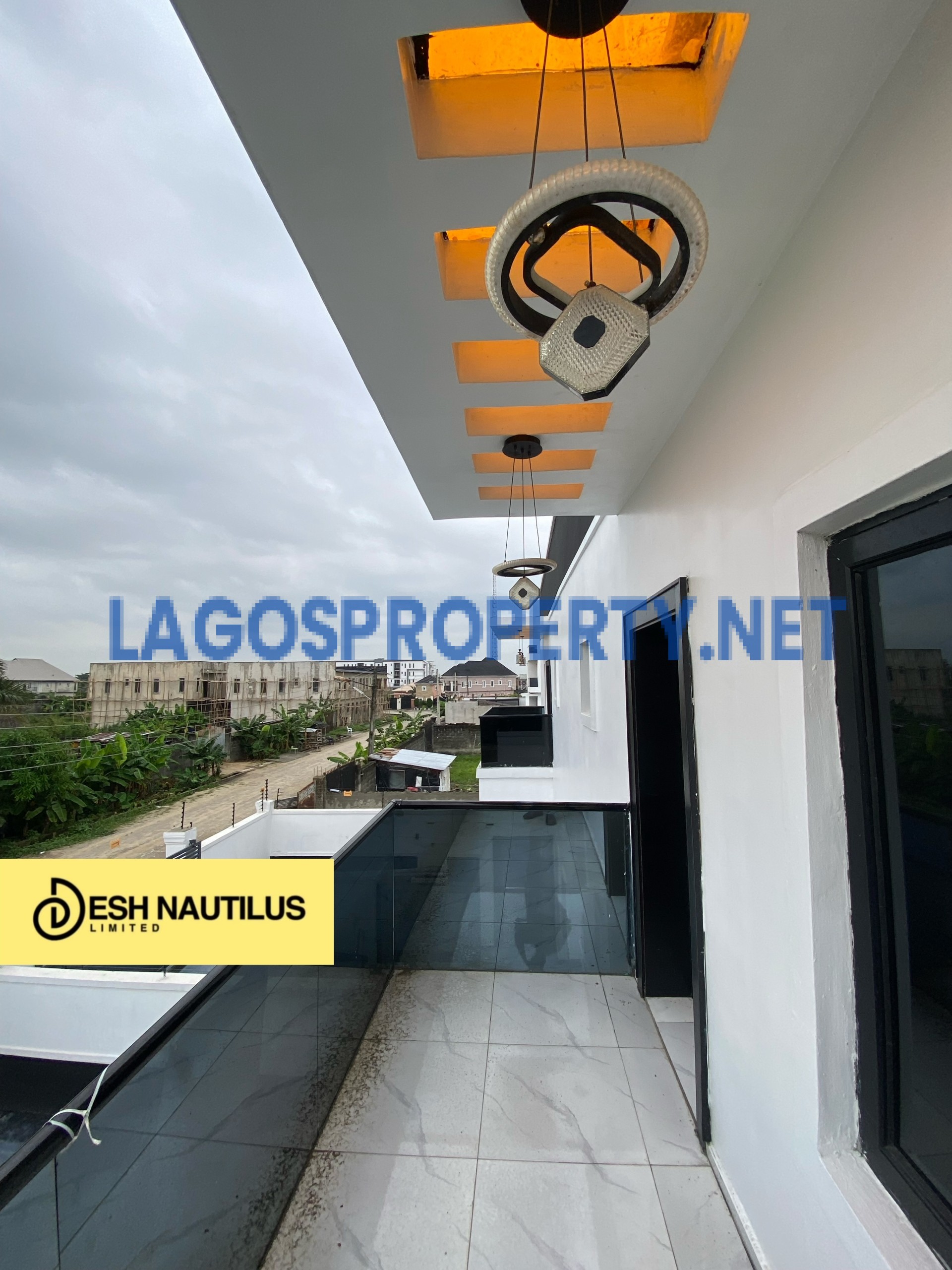 4 bedroom semi detached duplex in Lekki Scheme 2 for sale