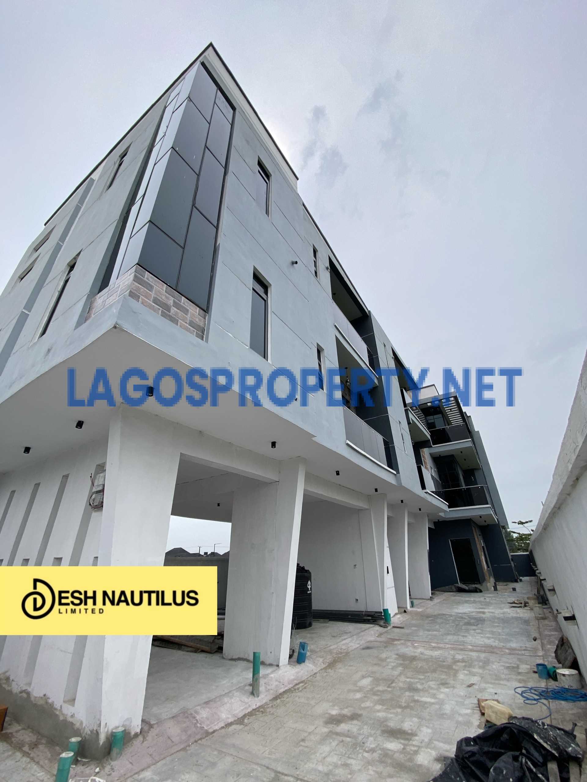 2 bedroom terraced duplex for sale in Lekki Scheme 2